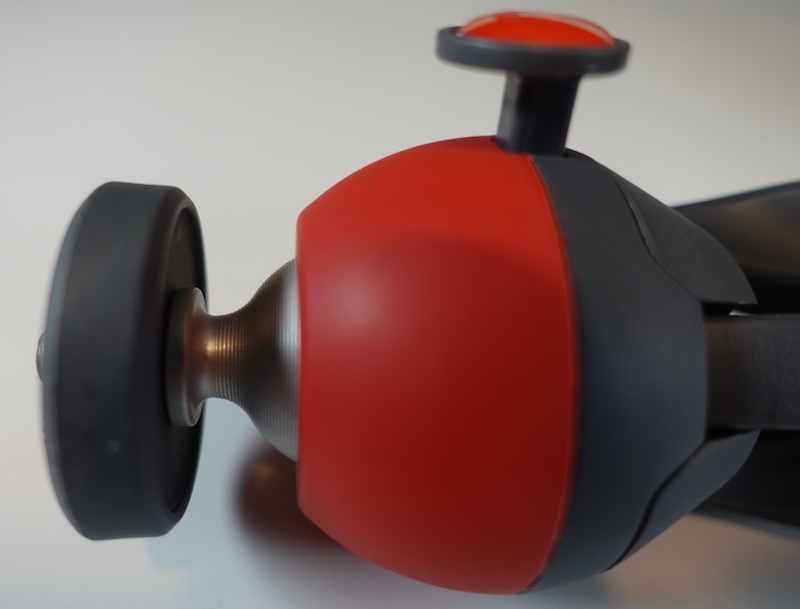 Manfrotto PIXI Mini Tripod Ball Head ridges