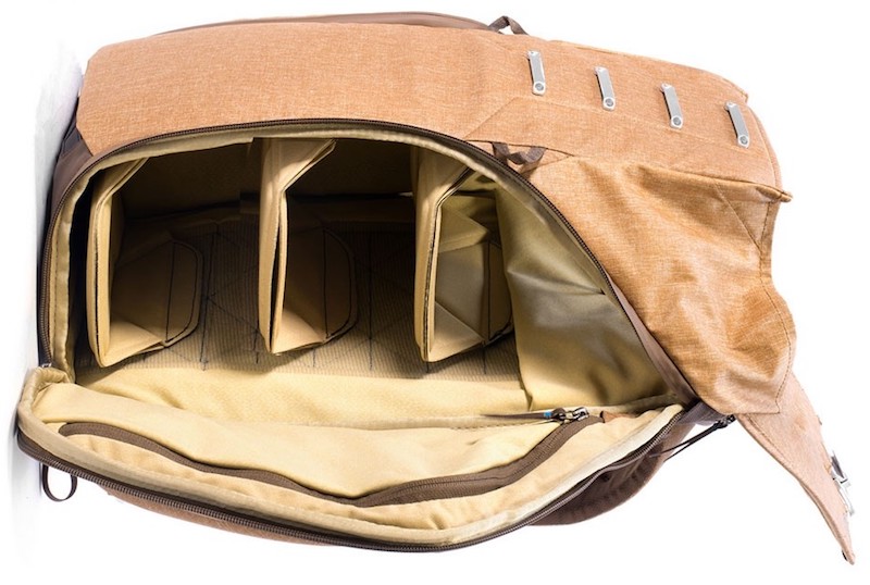 Peak Design Everyday Backpack side pocket Access