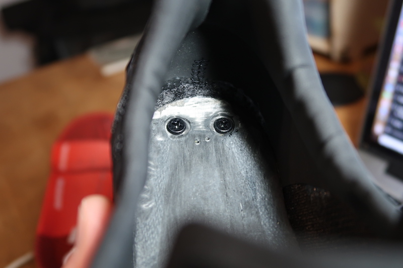 Pearl Izumi PRO Leader v4 Inside Rear Heal Bumper